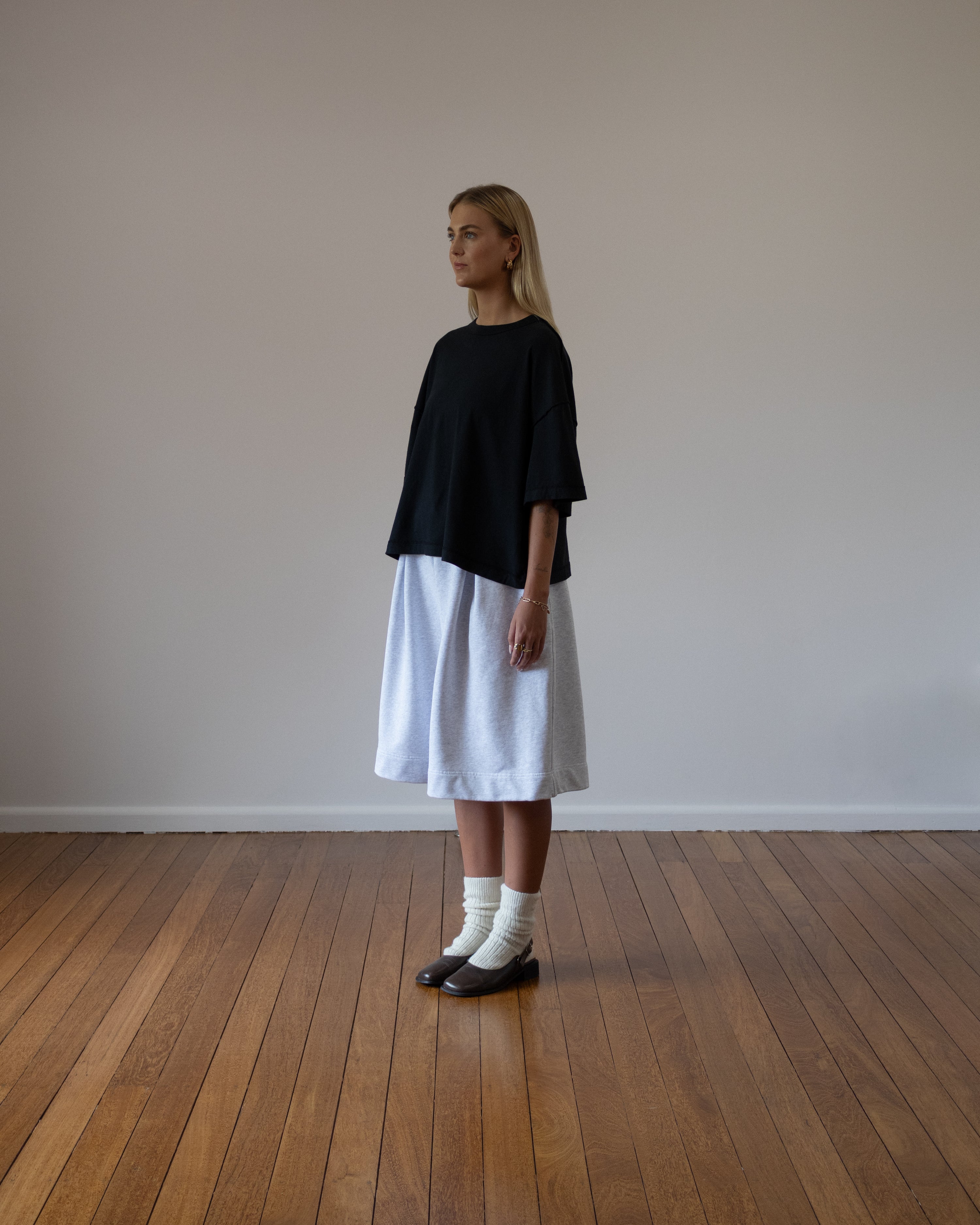 [ Hans ] Double Pleated Terry Short / Ash Marle