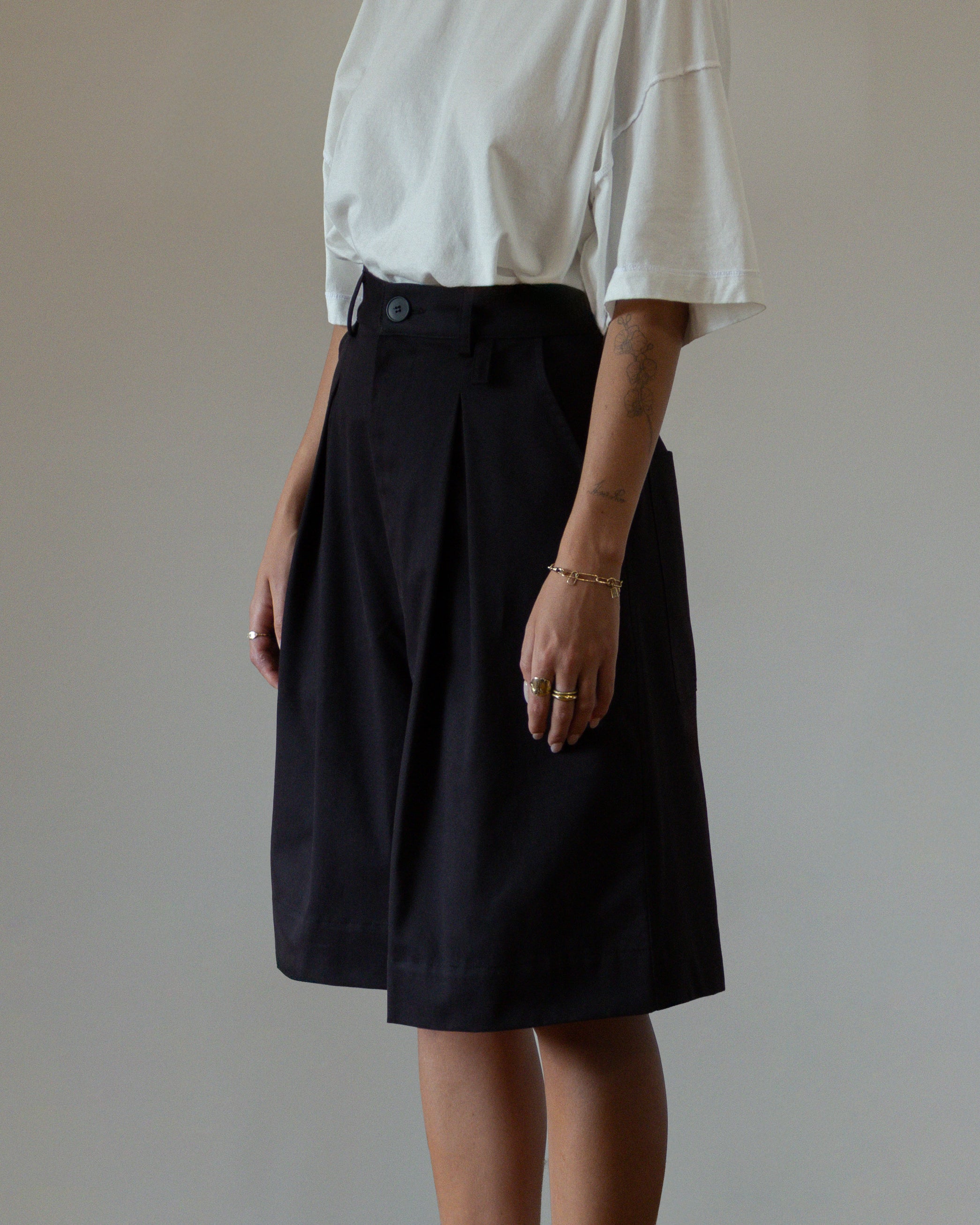 [ Silo ] Japanese Cotton Short / Black