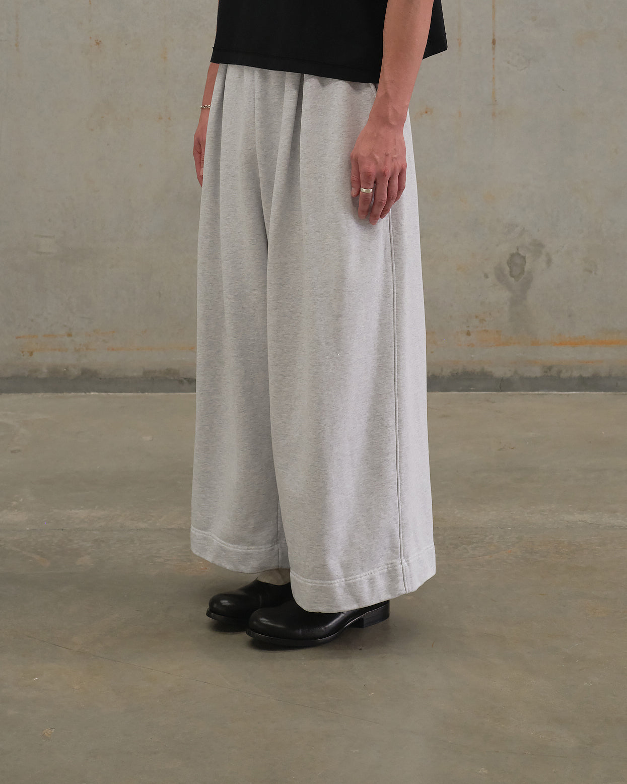[ Hans ] Double Pleated Cotton Trouser / Ash Marle