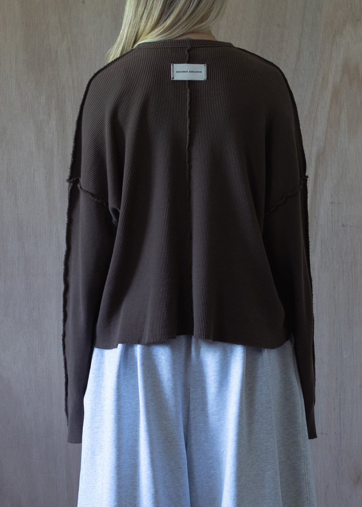 [ Jill ] Waffle Knit T-shirt / Dirt