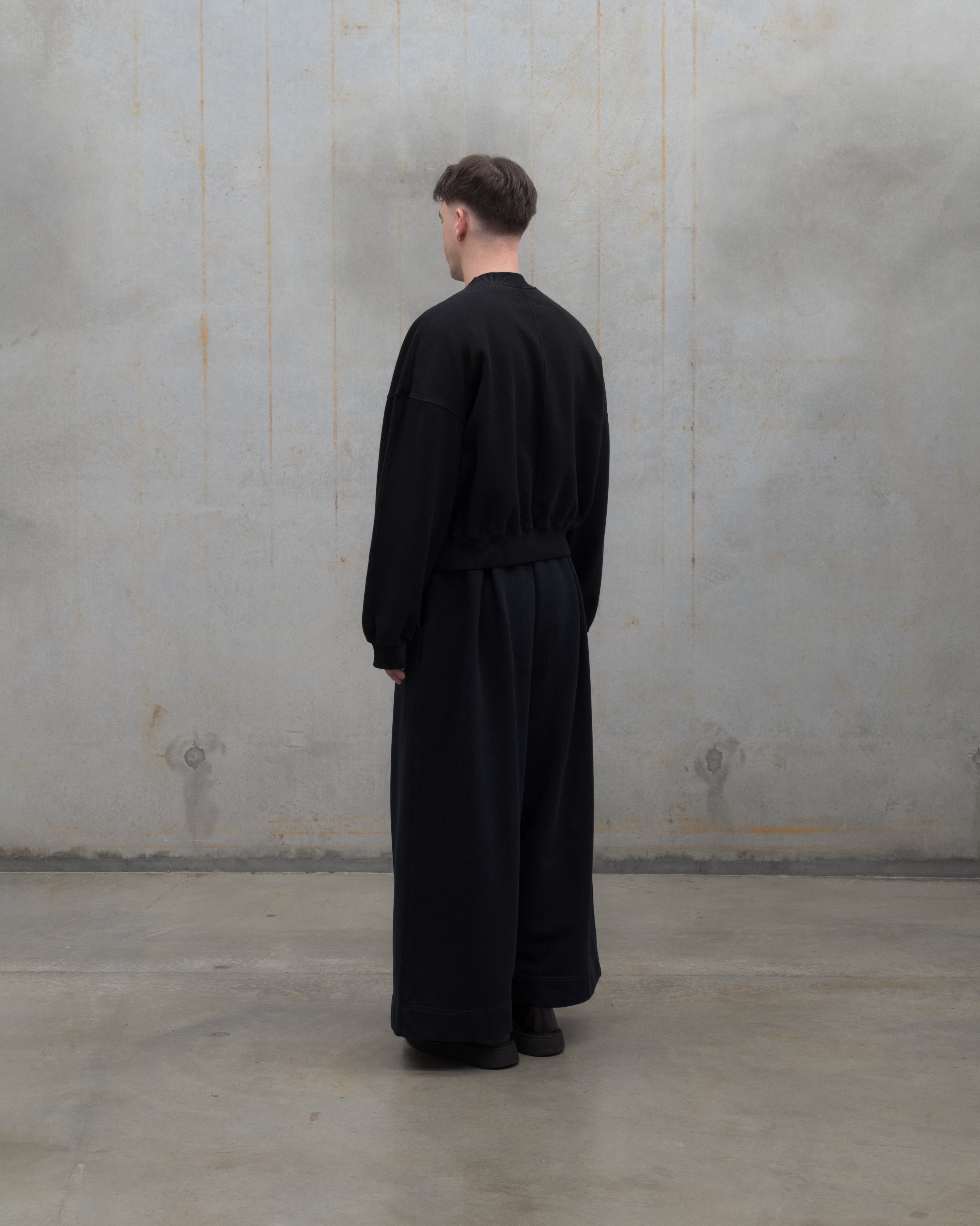 [ UNIFORM ] Crewneck Jumper / Soft Black