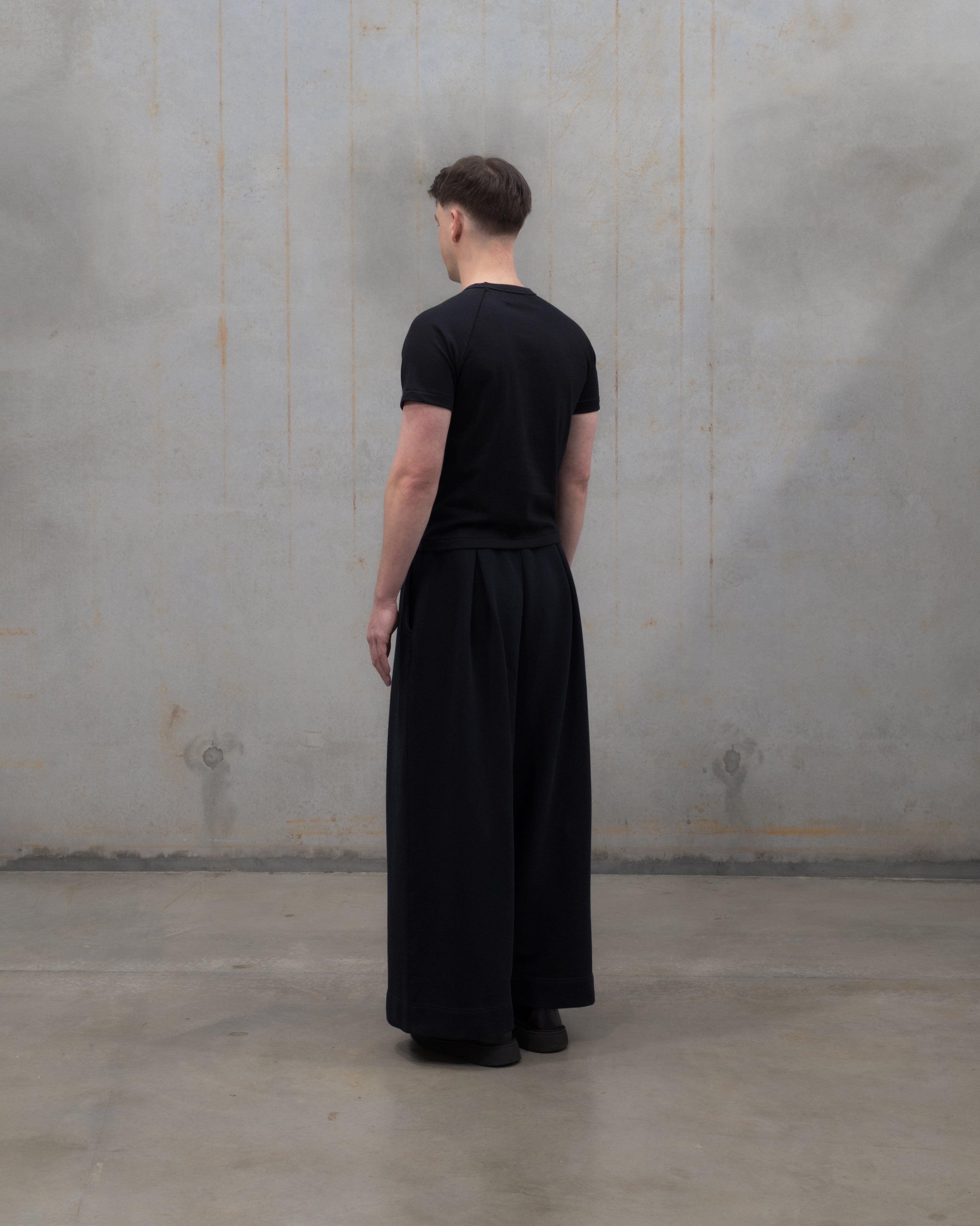 [ Hans ] Double Pleated Terry Trouser / Onyx